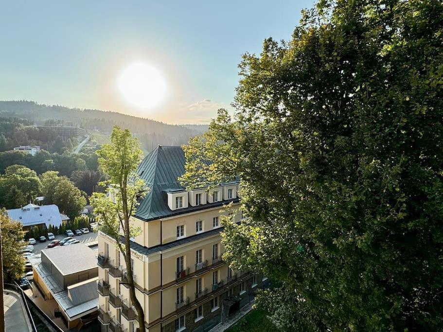 Art & Sunski Studio Z Garazem Podziemnym Krynica Exterior foto