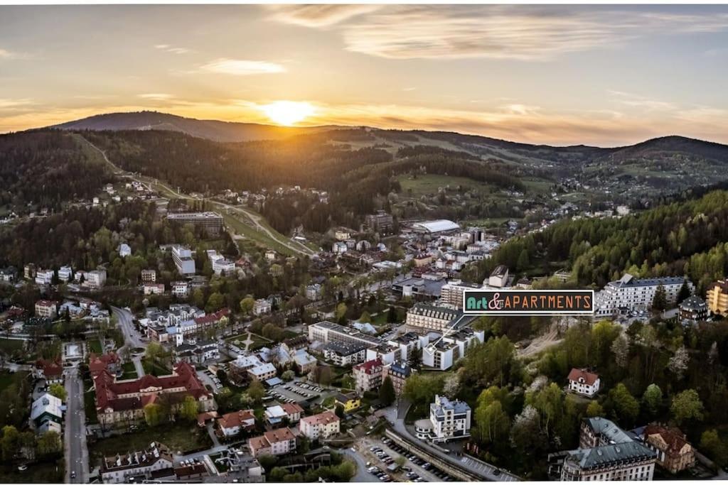 Art & Sunski Studio Z Garazem Podziemnym Krynica Exterior foto